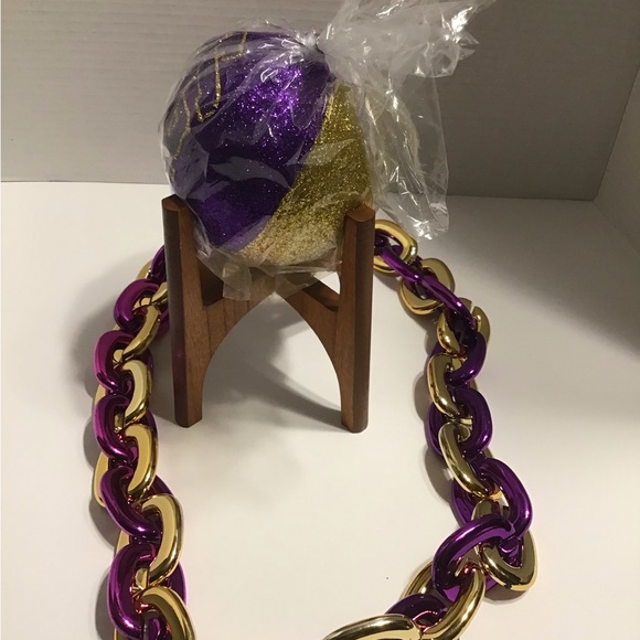 Zulu 2023 Authentic Coconut with St. Augustine High School Logo (New) - Picture 8 of 8